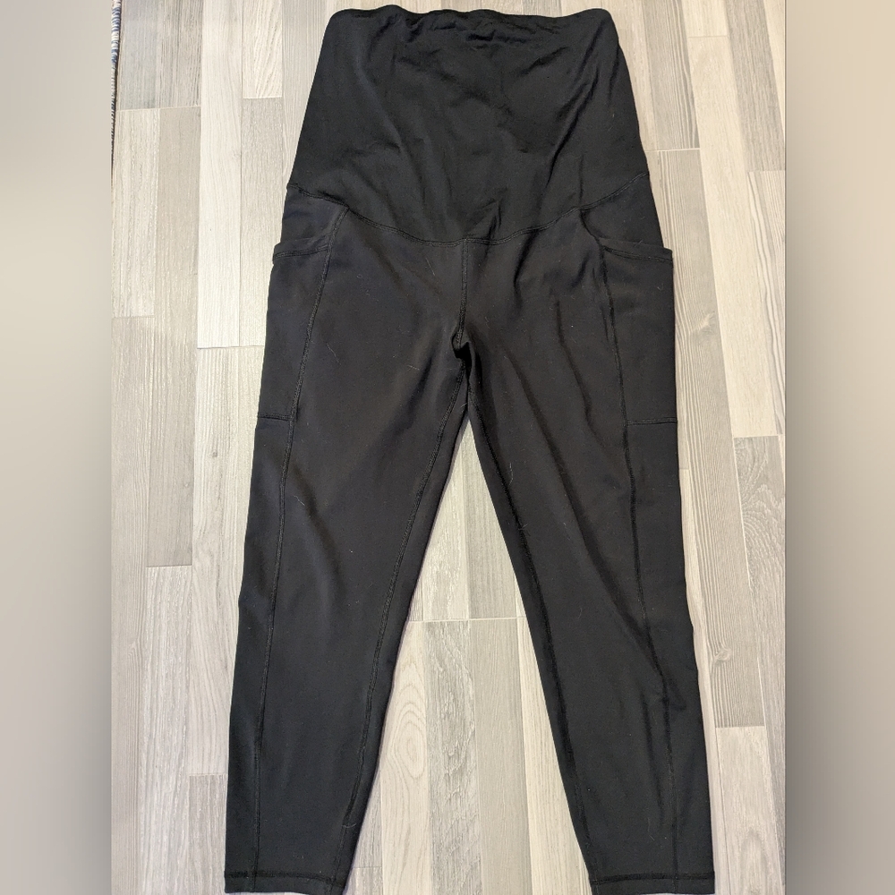 Ingrid & Isabel Over Belly Active Maternity Leggings XL